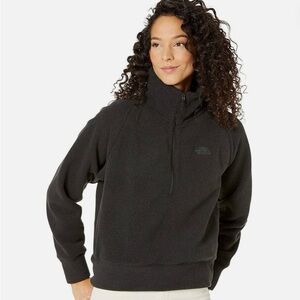 North Face Women’s Quarter Zip Fleece Small